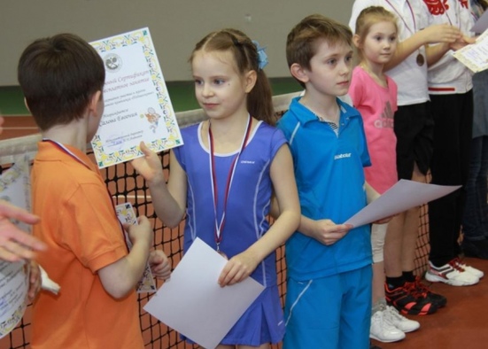 На крытых кортах СК «Подмосковье» пройдет Детский Внутриклубный турнир «Осень 2016»